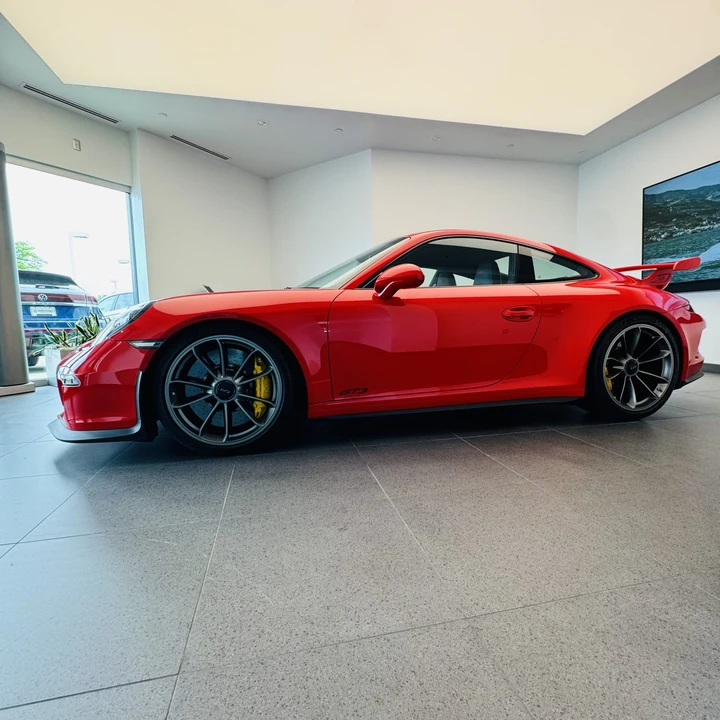 2014 Porsche 991 GT3 - Image 12 of 31