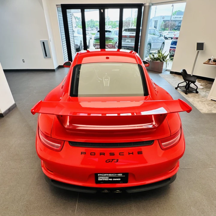 2014 Porsche 991 GT3 - Image 19 of 31