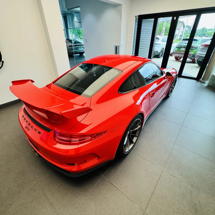 2014 Porsche 991 GT3 - Image 22 of 31