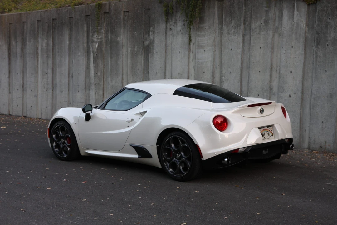 2015 Alfa Romeo 4C Coupe - Image 8 of 31