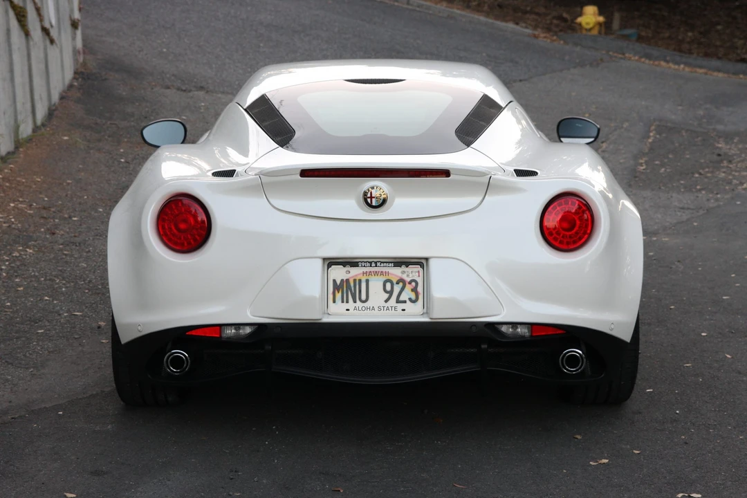 2015 Alfa Romeo 4C Coupe - Image 11 of 31