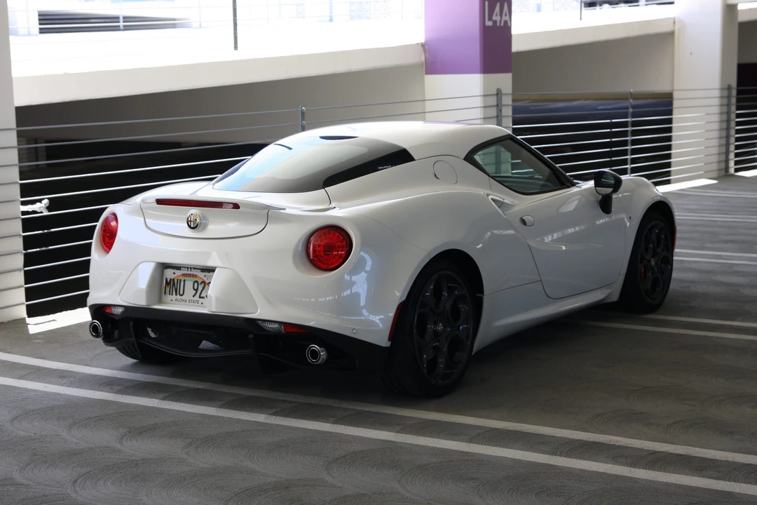 2015 Alfa Romeo 4C Coupe - Image 17 of 31