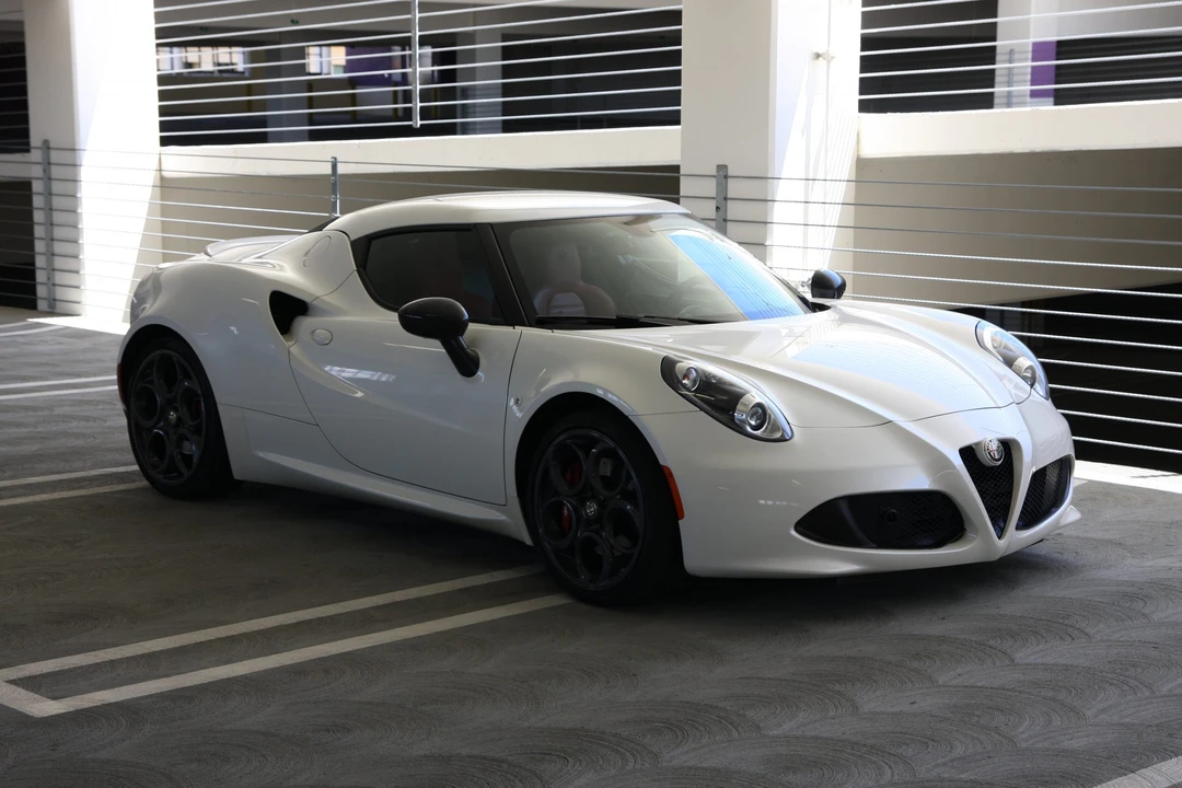 2015 Alfa Romeo 4C Coupe - Image 21 of 31