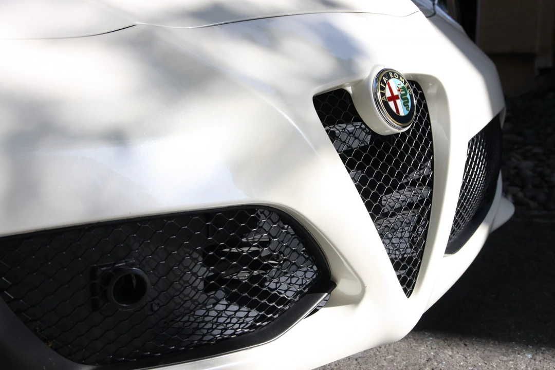 2015 Alfa Romeo 4C Coupe - Image 29 of 31
