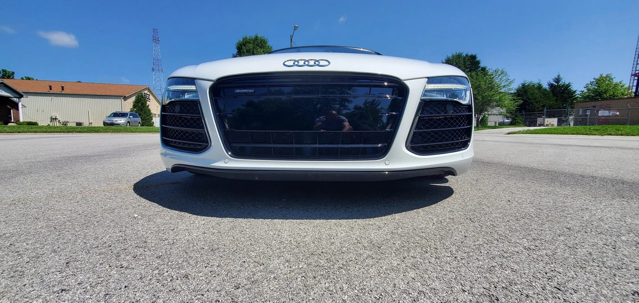 2015 Audi 42 R8 - Image 14 of 31