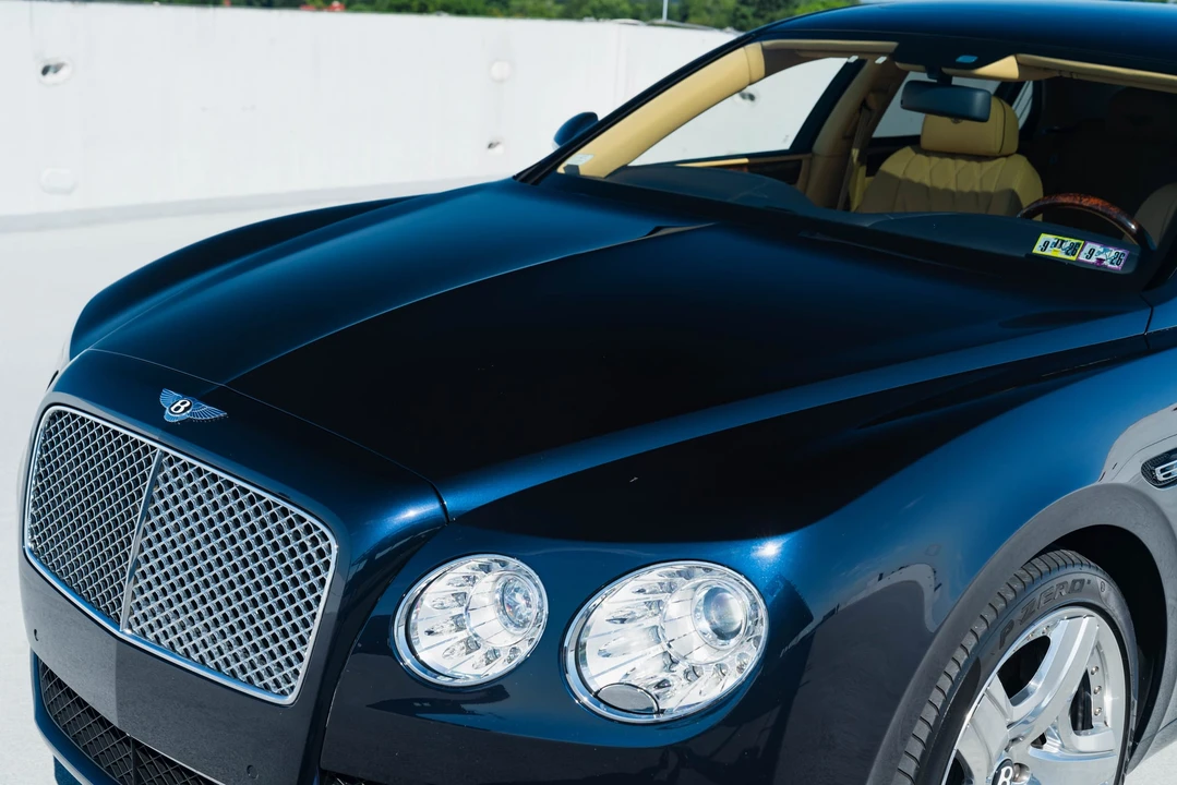 2015 Bentley Continental Flying Spur - Image 12 of 31