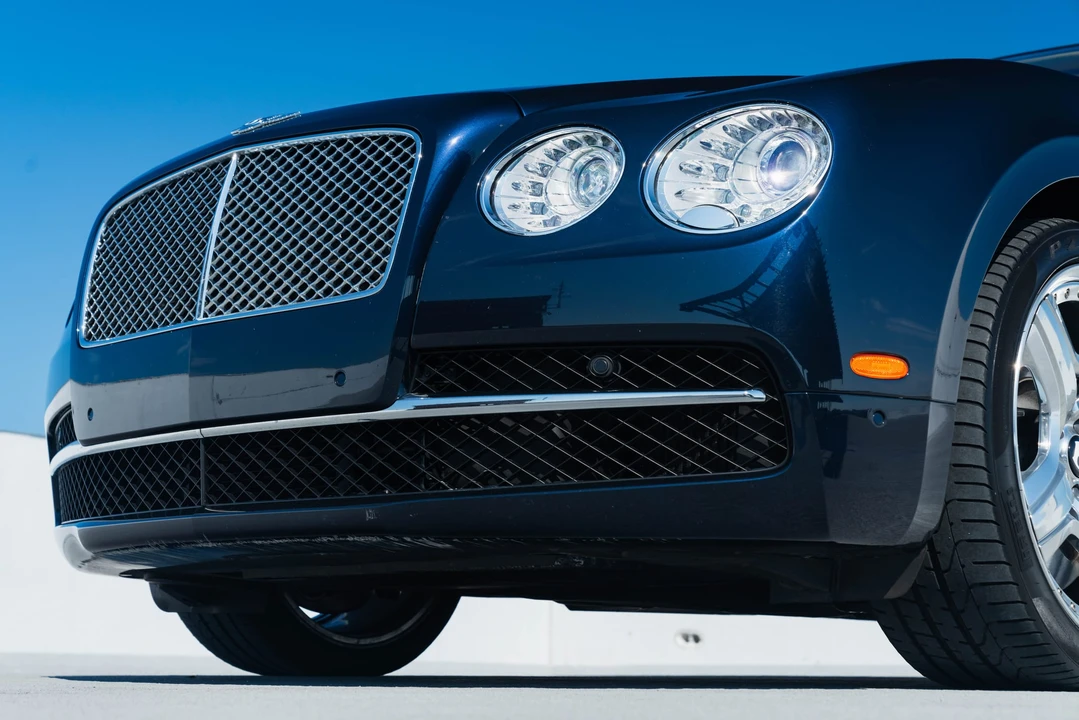 2015 Bentley Continental Flying Spur - Image 11 of 31
