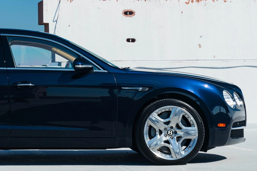 2015 Bentley Continental Flying Spur - Image 20 of 31