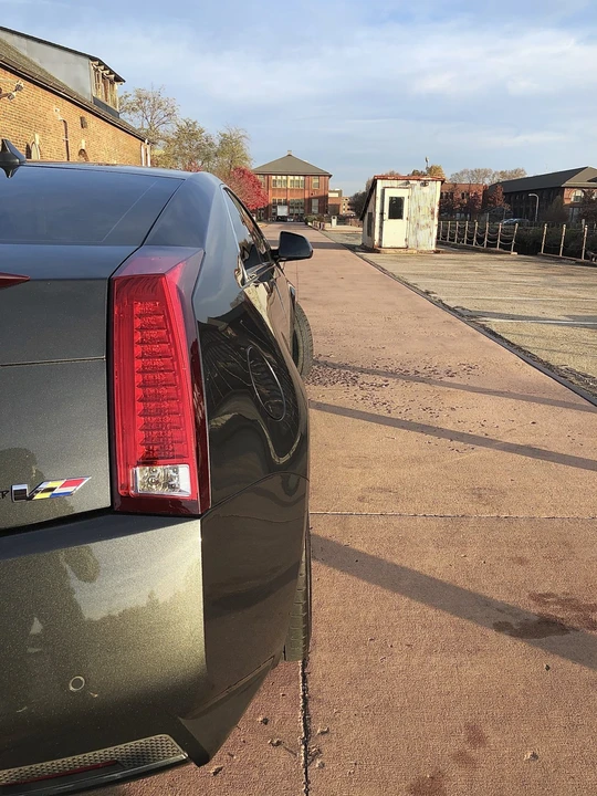 2015 Cadillac CTS-V 2nd Gen - Image 25 of 31