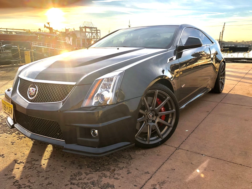 2015 Cadillac CTS-V 2nd Gen - Image 2 of 31
