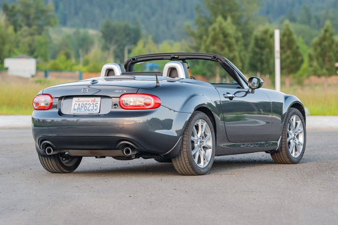 2015 Mazda NC MX-5 Miata - Image 5 of 31