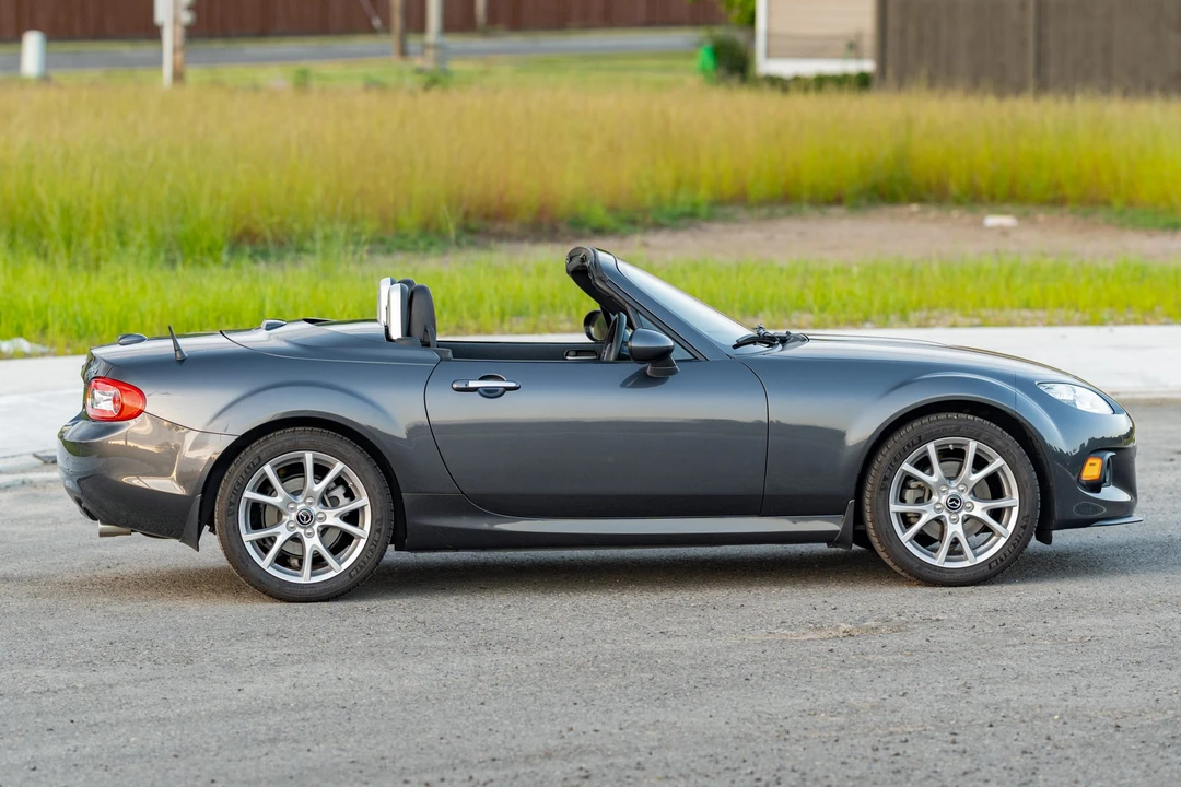 2015 Mazda NC MX-5 Miata - Image 6 of 31