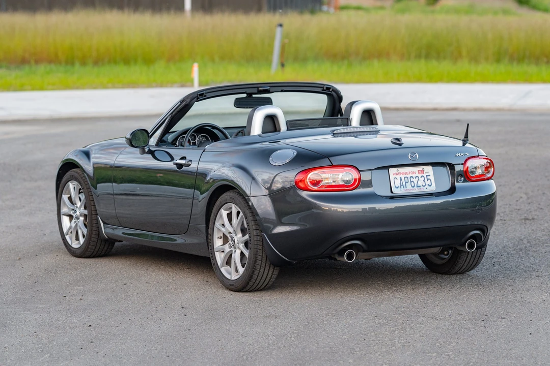 2015 Mazda NC MX-5 Miata - Image 3 of 31