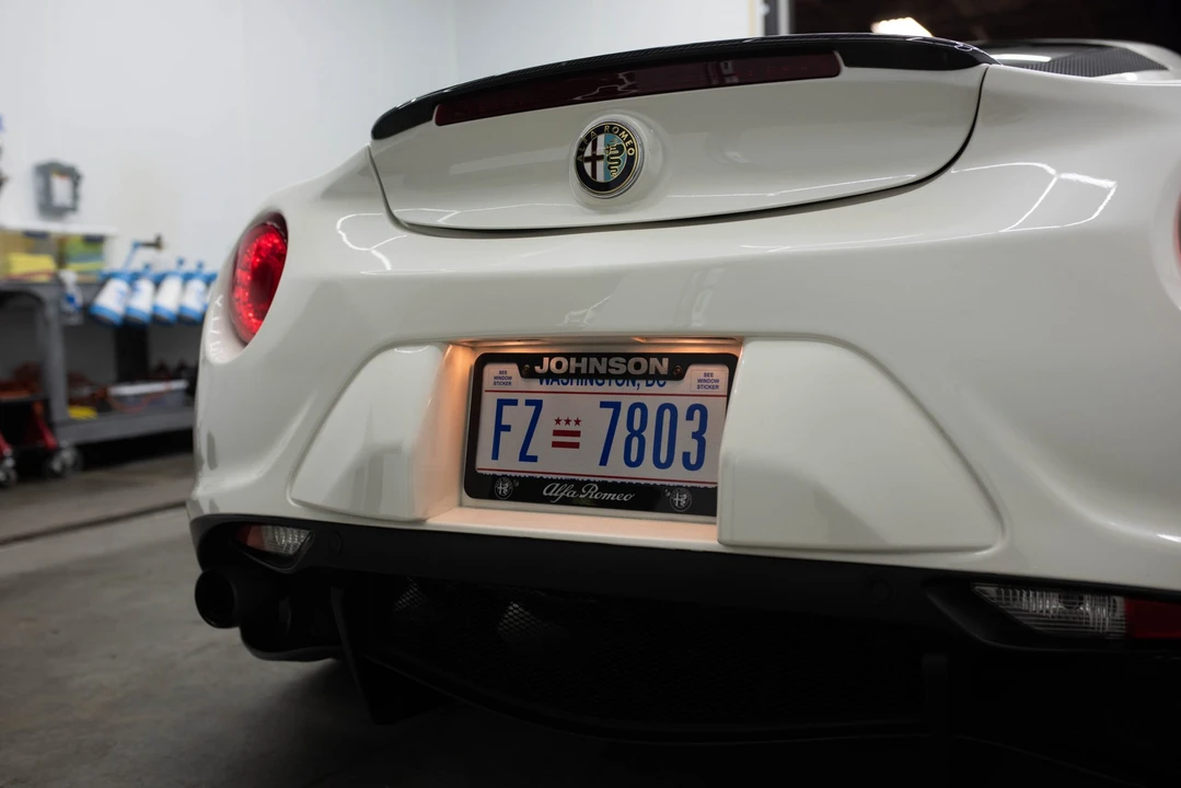 2016 Alfa Romeo 4C Coupe - Image 24 of 31