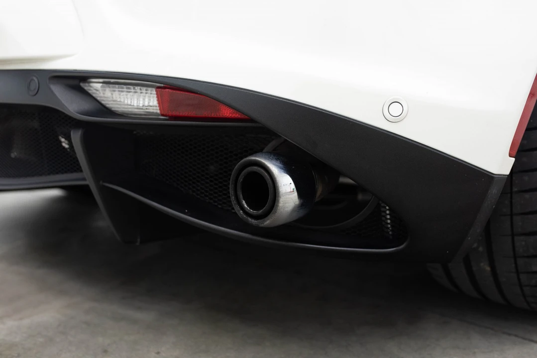 2016 Alfa Romeo 4C Coupe - Image 28 of 31