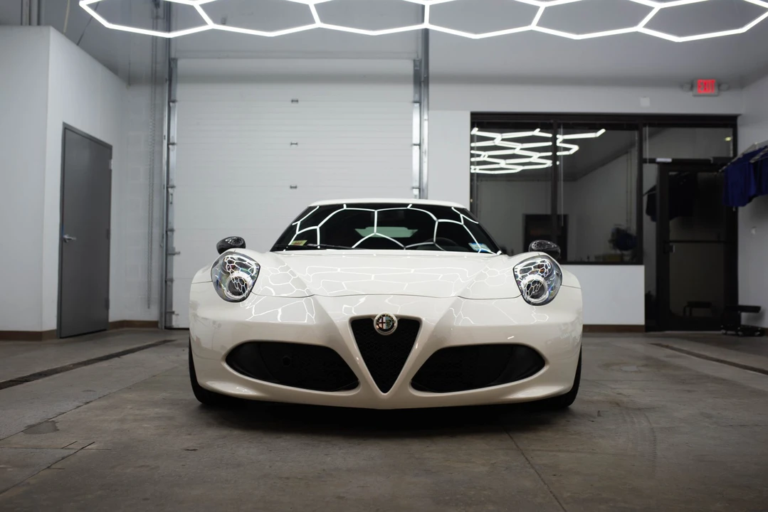 2016 Alfa Romeo 4C Coupe - Image 4 of 31