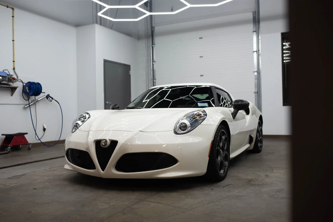 2016 Alfa Romeo 4C Coupe - Image 3 of 31