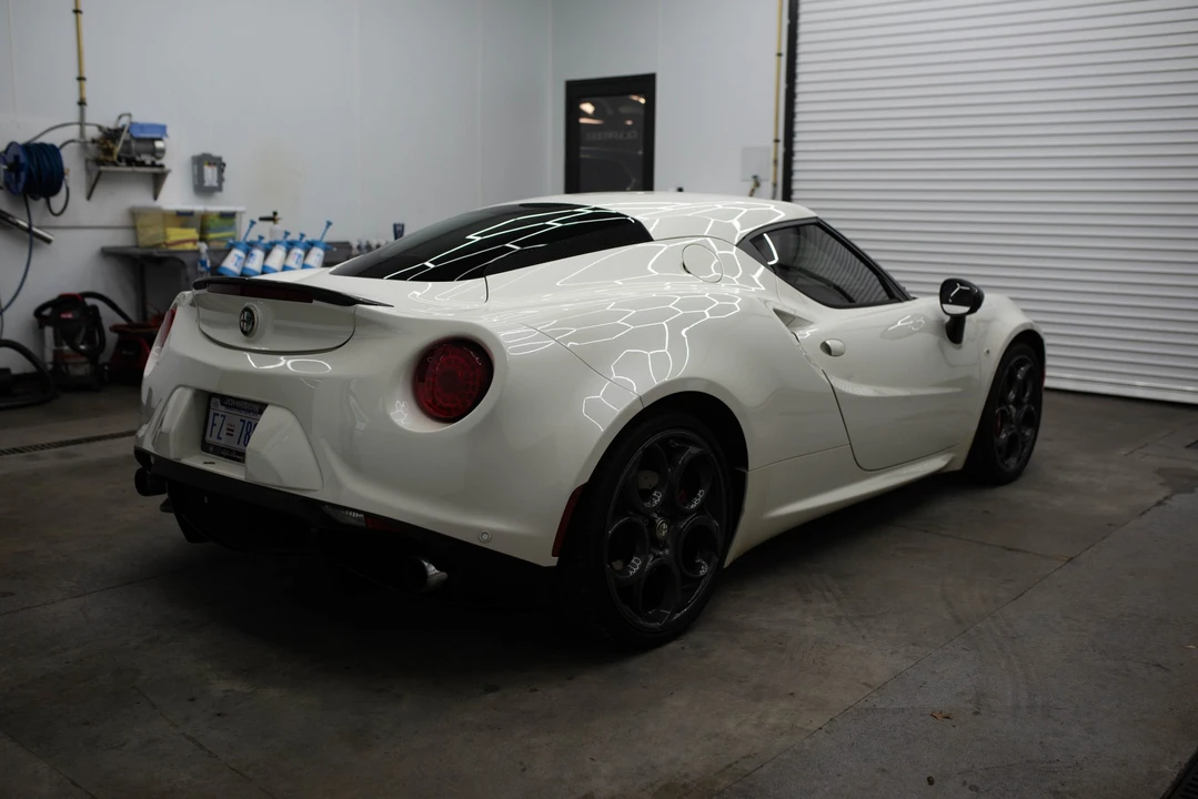 2016 Alfa Romeo 4C Coupe - Image 11 of 31