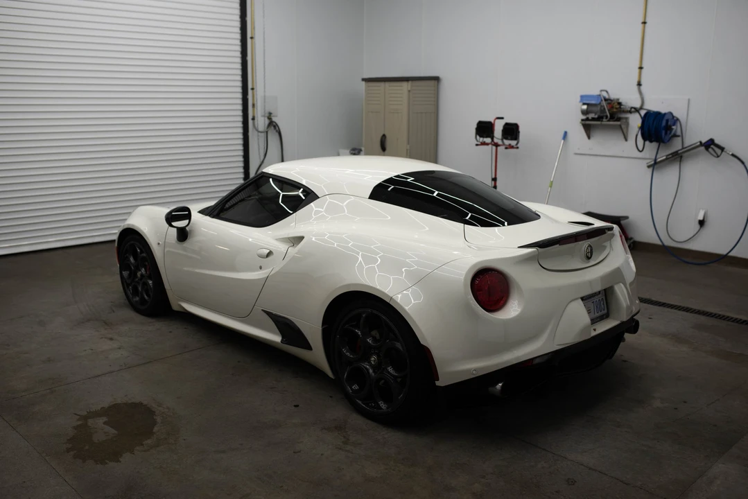 2016 Alfa Romeo 4C Coupe - Image 17 of 31