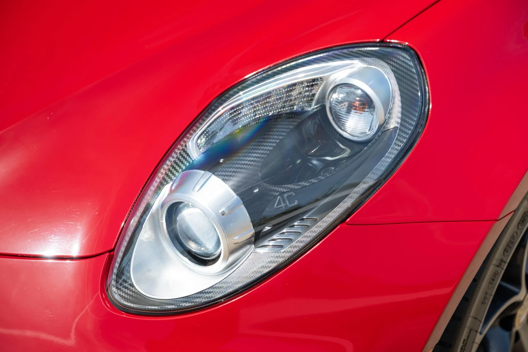 2016 Alfa Romeo 4C Spider - Image 26 of 31