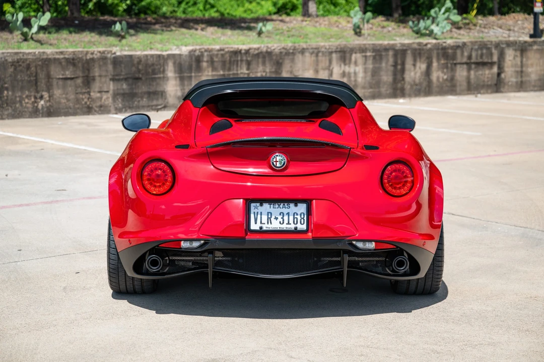2016 Alfa Romeo 4C Spider - Image 8 of 31