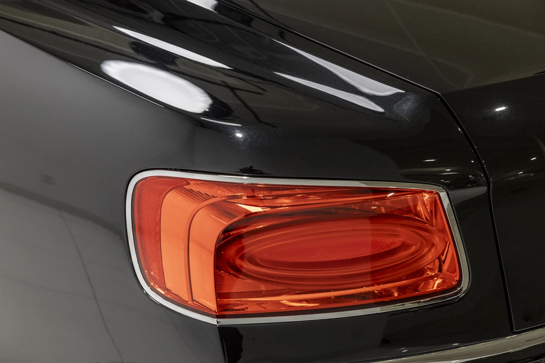 2016 Bentley Continental Flying Spur - Image 28 of 31