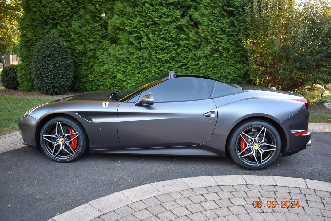 2016 Ferrari California T - Image 29 of 31