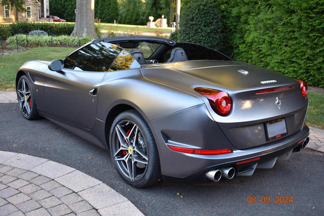 2016 Ferrari California T - Image 23 of 31