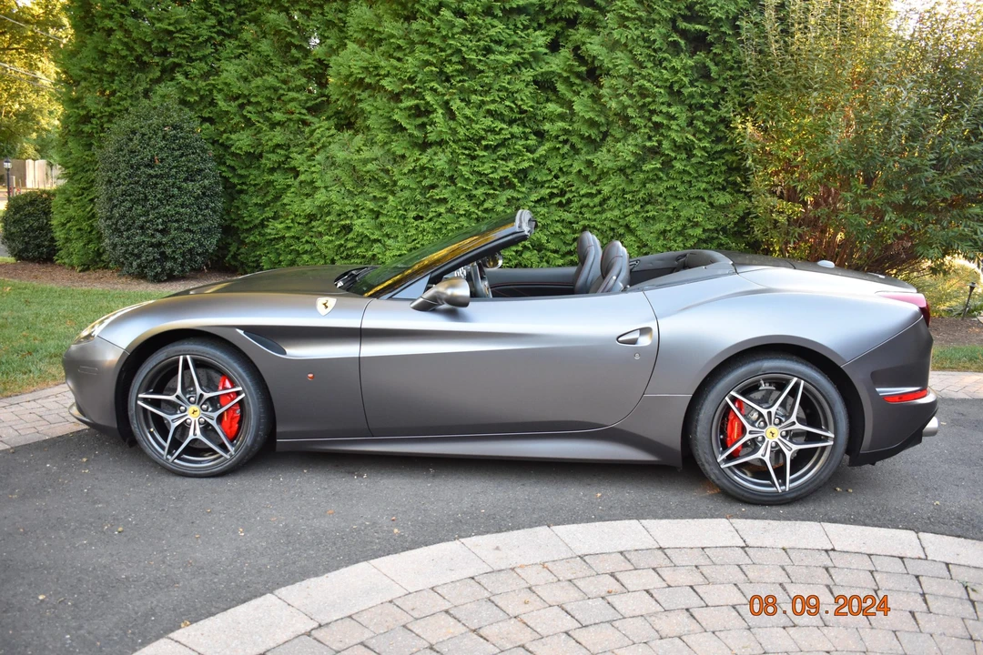 2016 Ferrari California T - Image 27 of 31