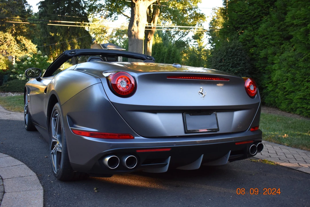 2016 Ferrari California T - Image 22 of 31