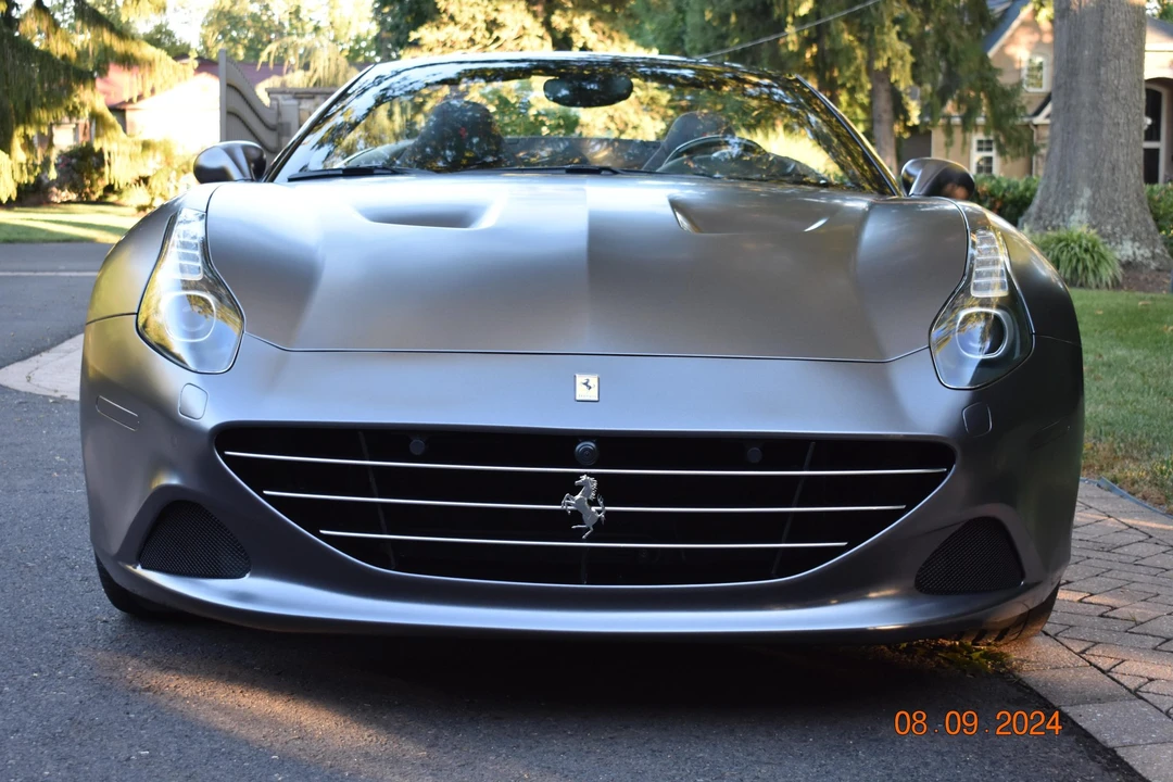 2016 Ferrari California T - Image 3 of 31