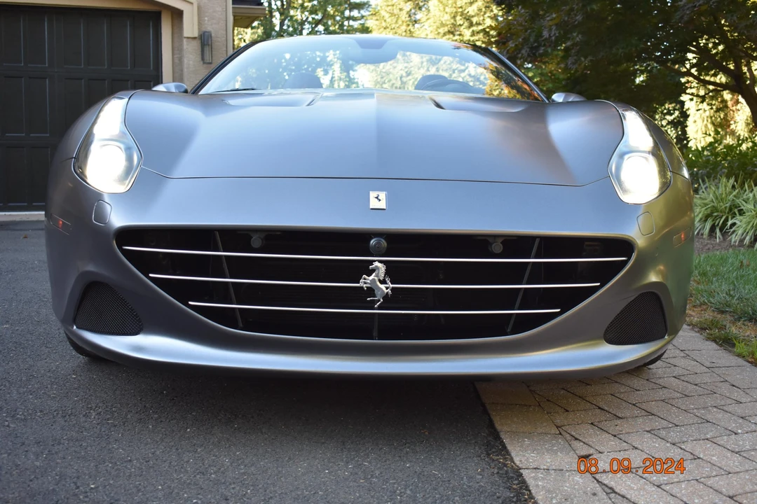 2016 Ferrari California T - Image 6 of 31
