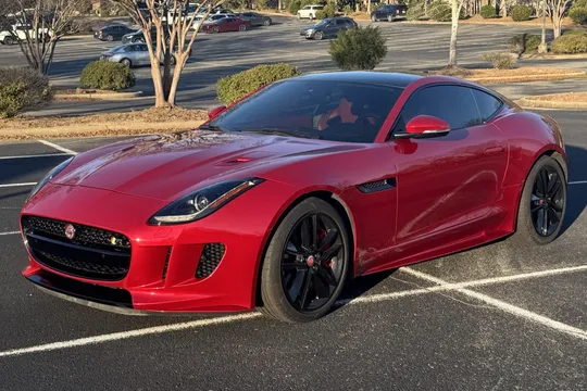 2016 Jaguar F-Type R Coupe