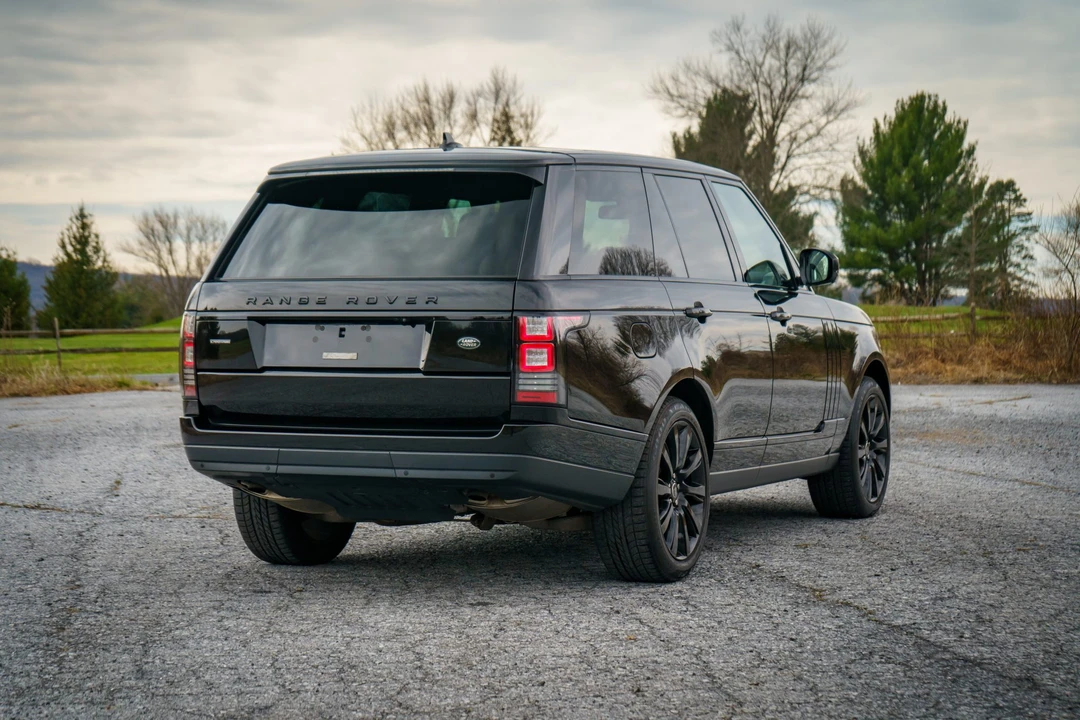 2016 Land Rover Range Rover L405 - Image 19 of 31