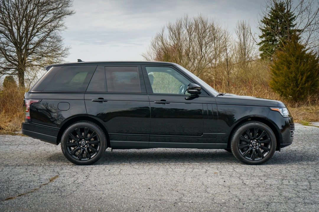 2016 Land Rover Range Rover L405 - Image 15 of 31