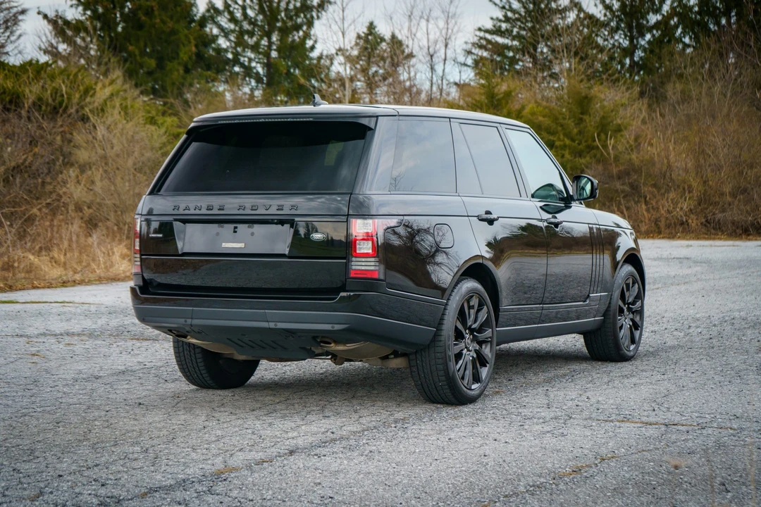 2016 Land Rover Range Rover L405 - Image 17 of 31