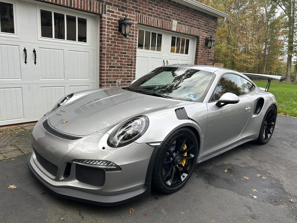 2016 Porsche 991 GT3 RS - Image 2 of 31