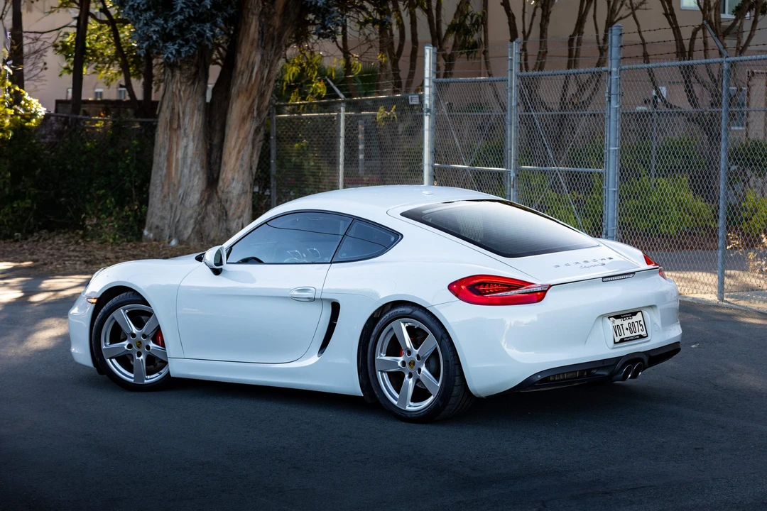 2016 Porsche 981 Cayman S - Image 29 of 31