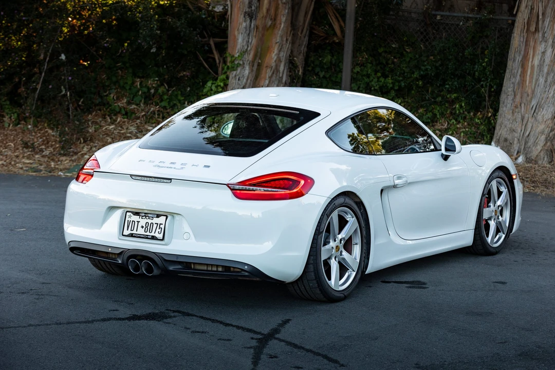 2016 Porsche 981 Cayman S - Image 16 of 31