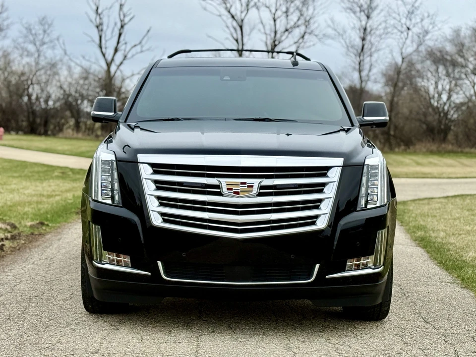 2017 Cadillac Escalade 4th Gen - Image 23 of 31