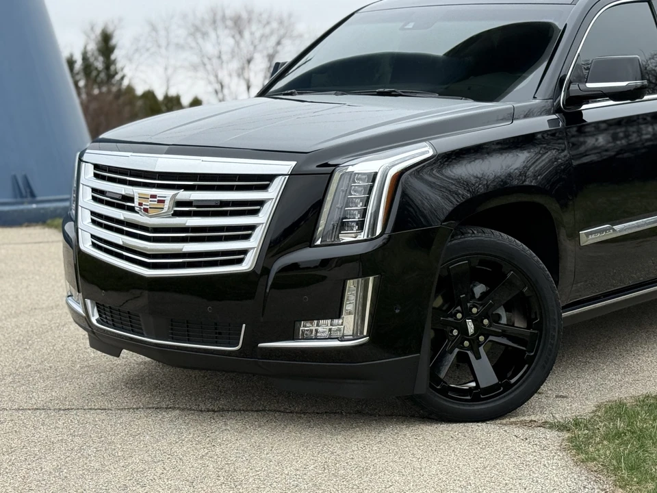 2017 Cadillac Escalade 4th Gen - Image 24 of 31