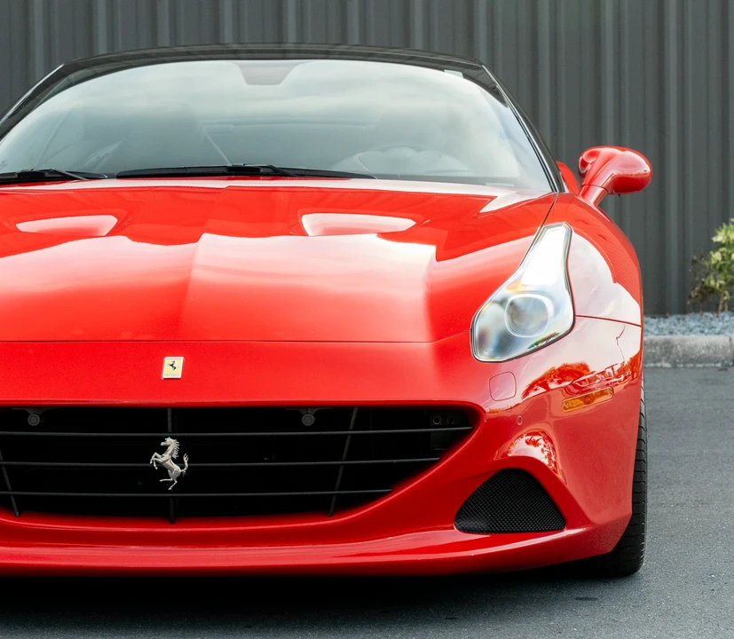 2017 Ferrari California T - Image 11 of 31