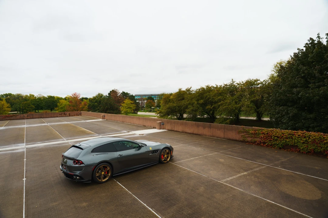 2017 Ferrari GTC4Lusso - Image 5 of 31