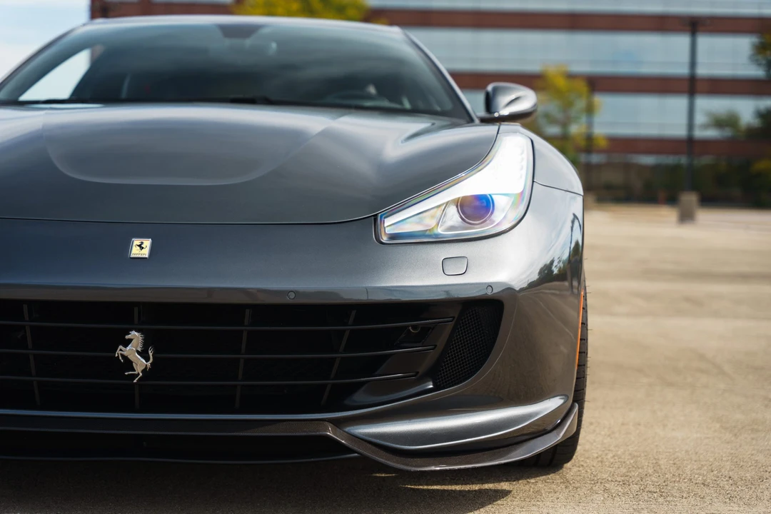 2017 Ferrari GTC4Lusso - Image 20 of 31
