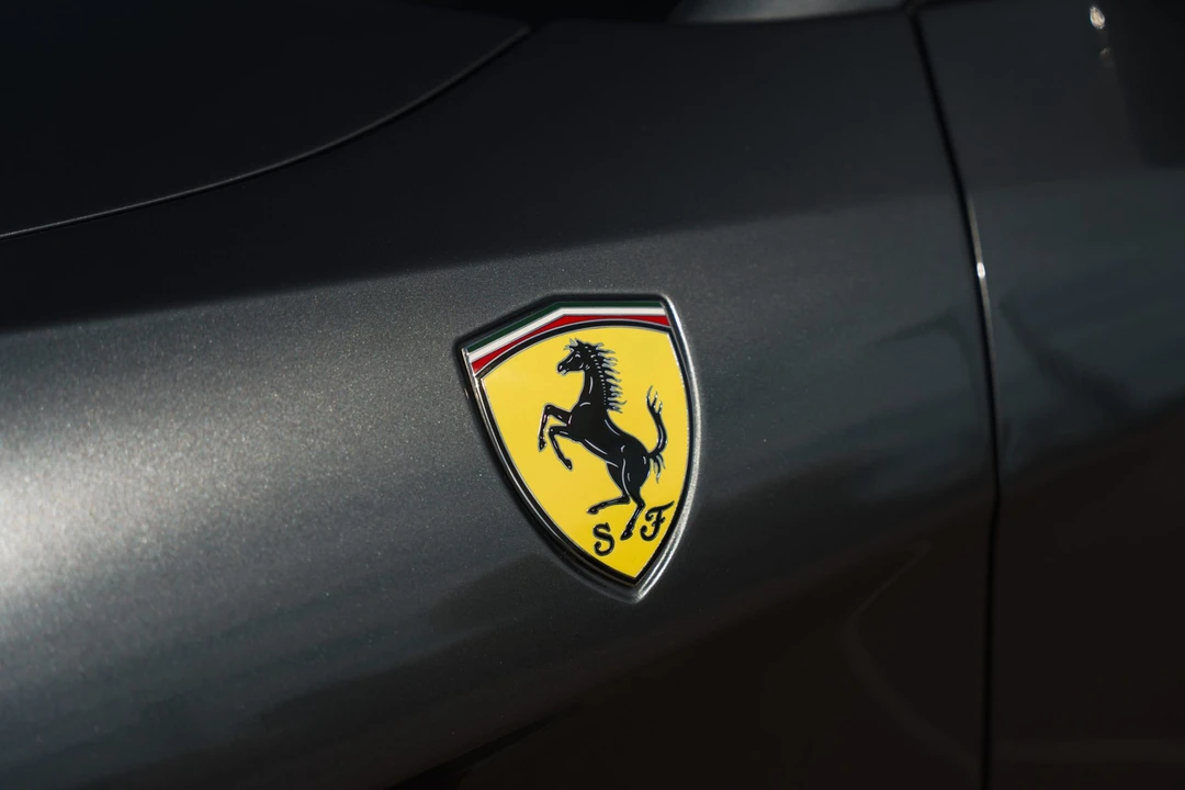 2017 Ferrari GTC4Lusso - Image 29 of 31