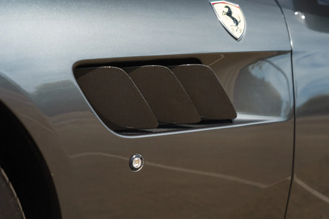 2017 Ferrari GTC4Lusso - Image 28 of 31