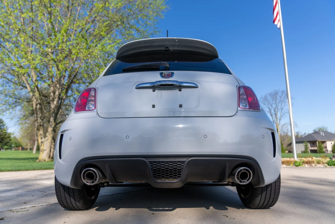2017 Fiat Abarth 500 - Image 25 of 31