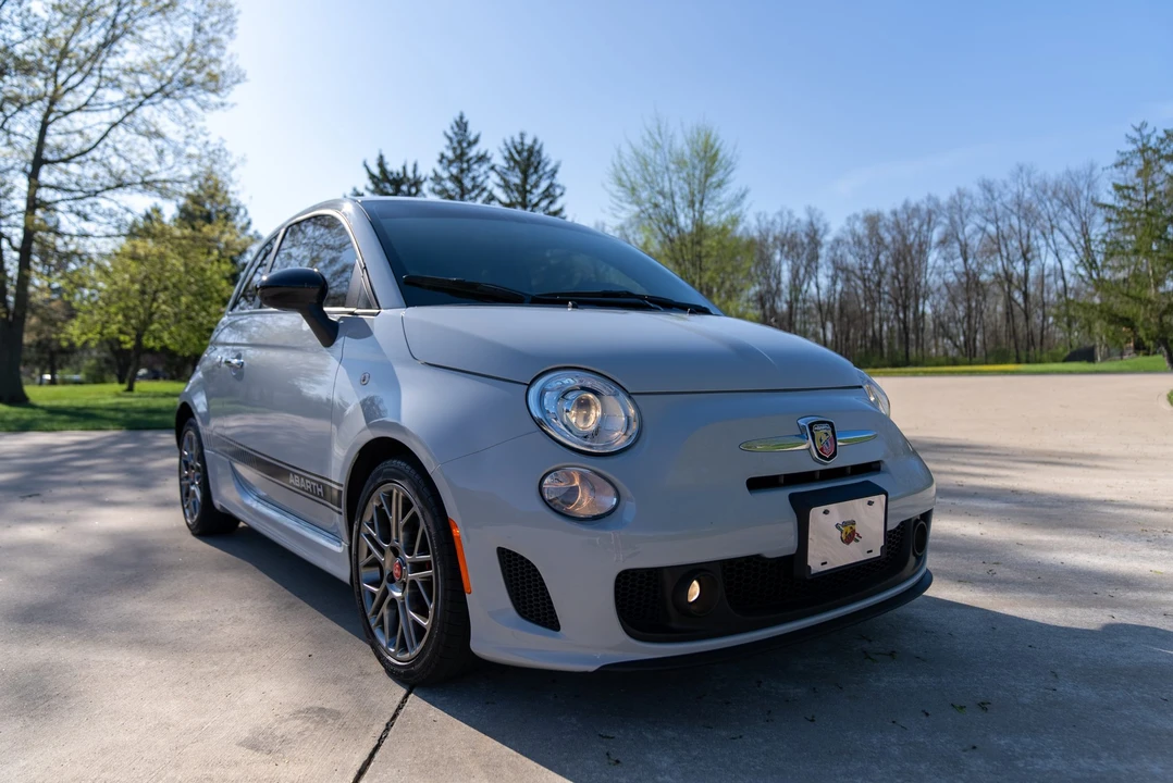 2017 Fiat Abarth 500 - Image 16 of 31