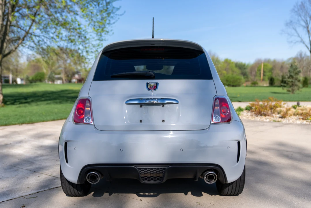 2017 Fiat Abarth 500 - Image 24 of 31
