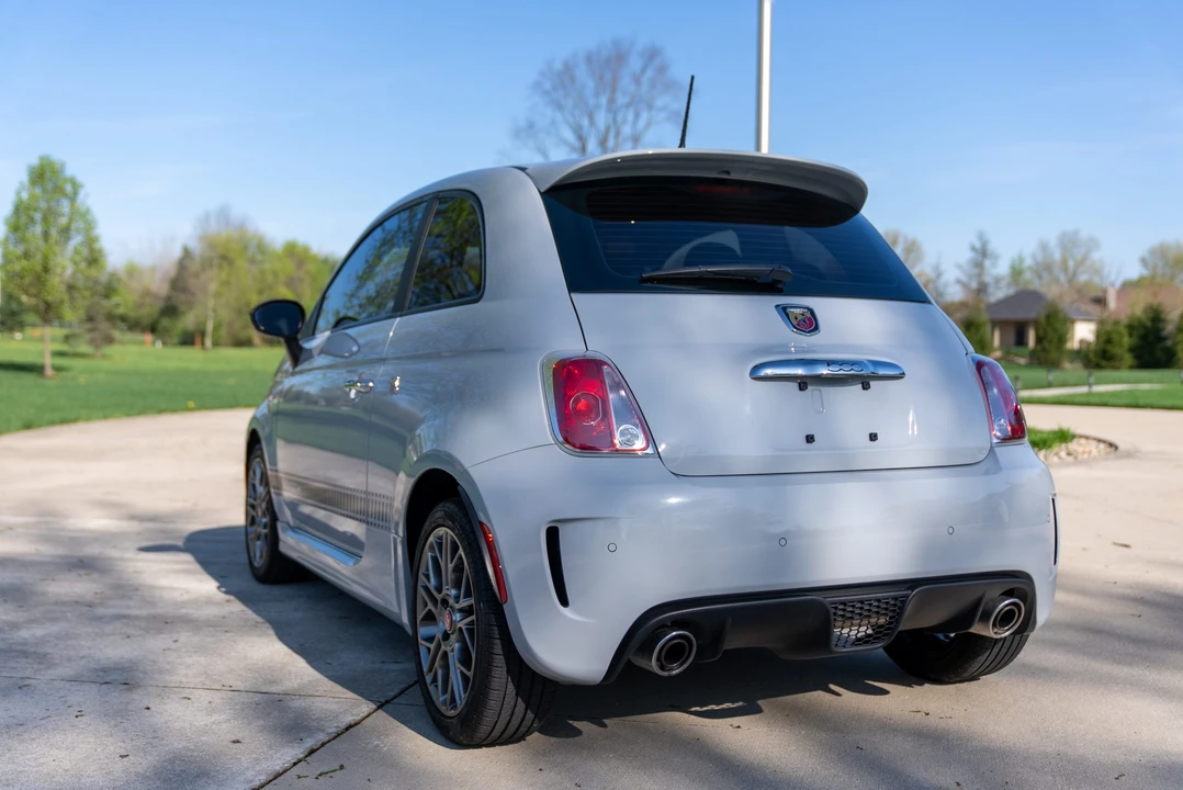 2017 Fiat Abarth 500 - Image 31 of 31